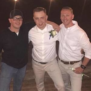 Meet your Posher, Clint